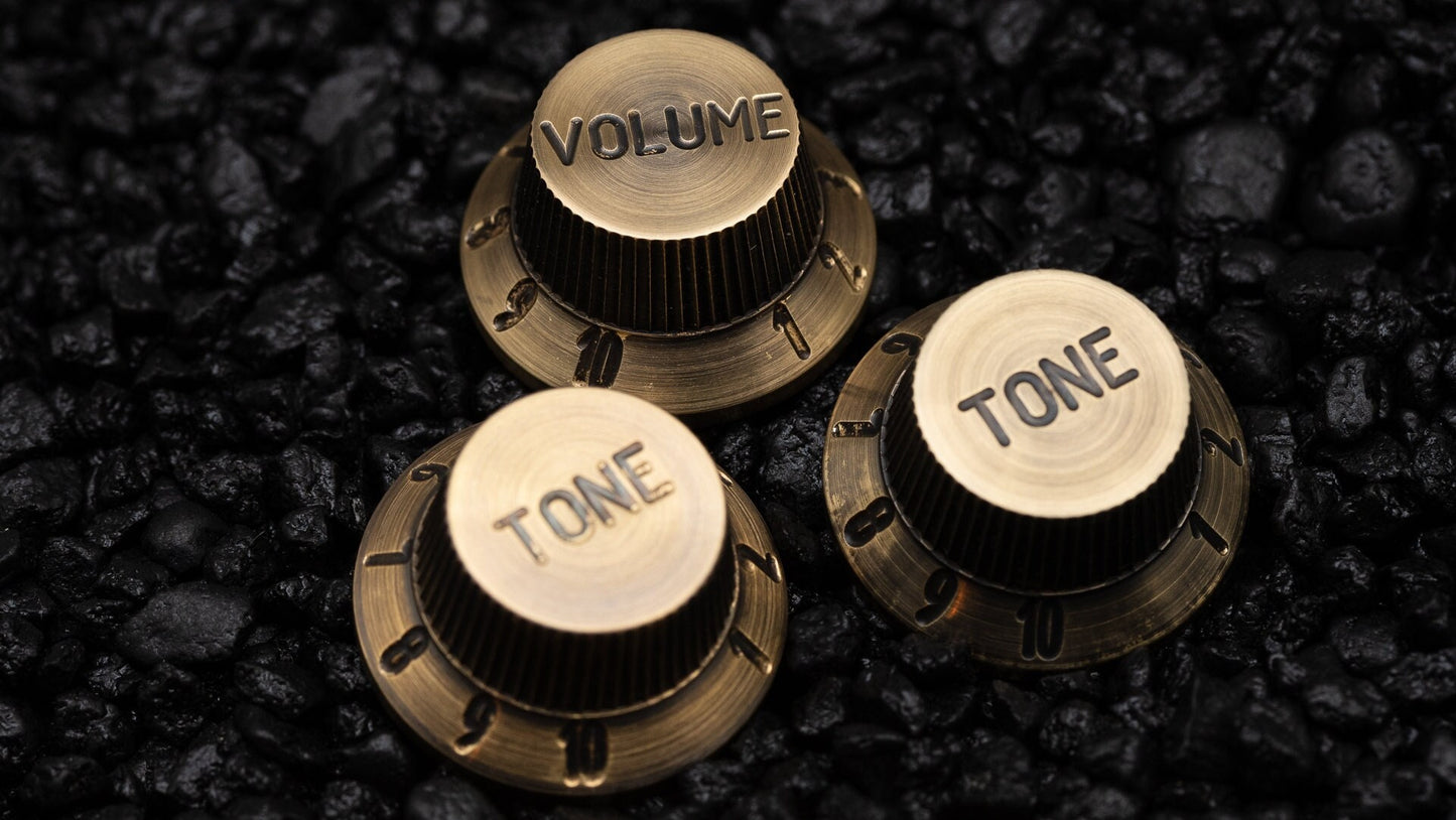 Vintage Brass Stratocaster knob set Strat Tophat Guitar Amp Pedal Volume Tone knobs by 490 Hardware