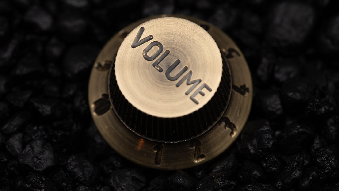 Vintage Brass Stratocaster knob set Strat Tophat Guitar Amp Pedal Volume Tone knobs by 490 Hardware