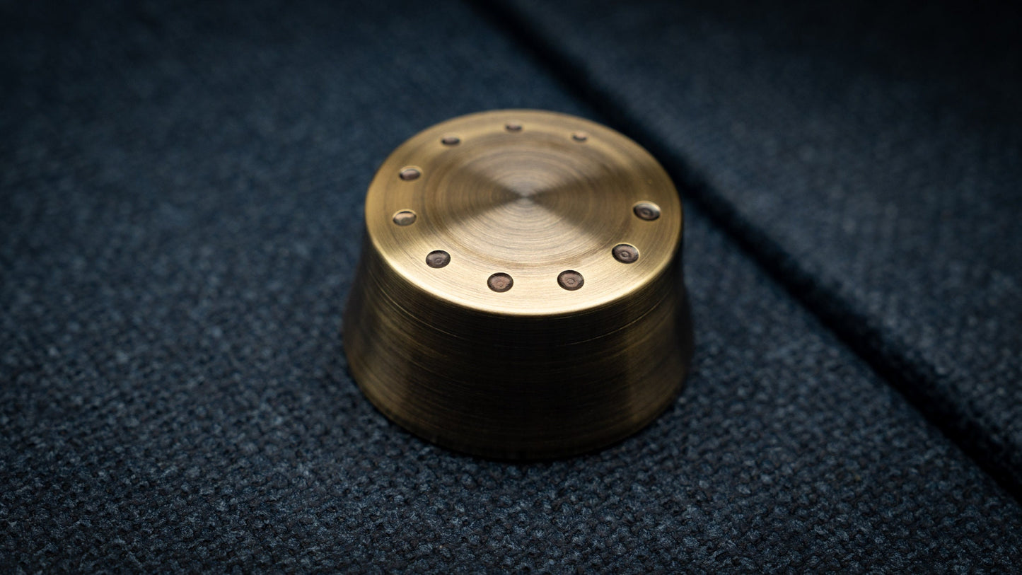 Vintage Brass Speed Knob Gibson style Guitar Amp Pedal Volume Tone knobs by 490 Hardware